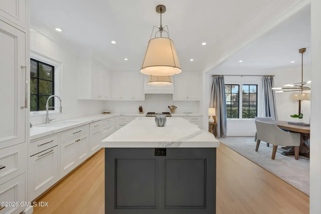 103 Connecticut Avenue Greenwich CT 06830