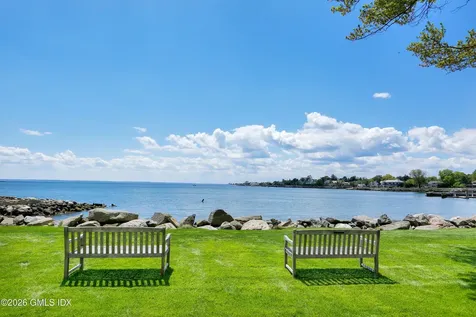 175 Dolphin Cove Quay Stamford CT 06902