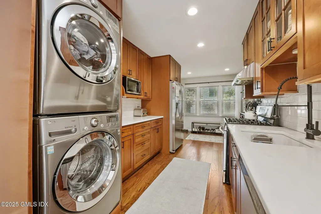 63 Indian Harbor Drive Greenwich CT 06830