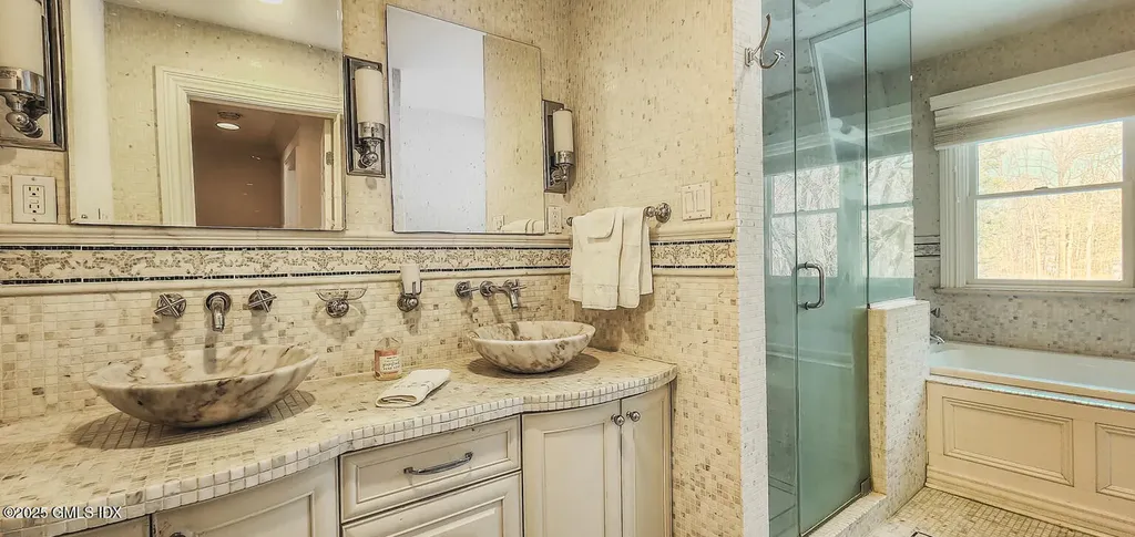 85 Cutler Road Greenwich CT 06831