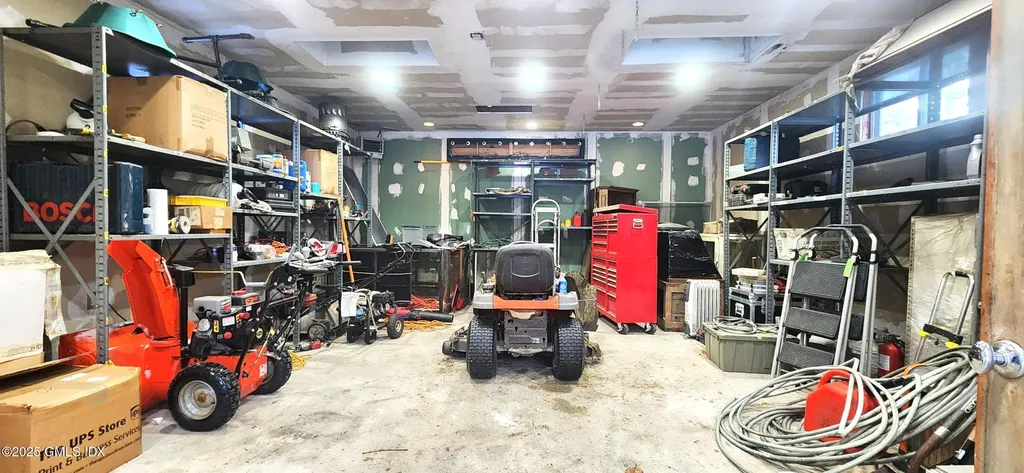 85 Cutler Road Greenwich CT 06831