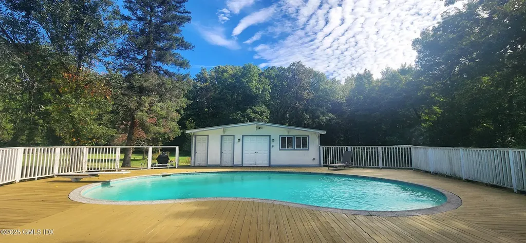 85 Cutler Road Greenwich CT 06831