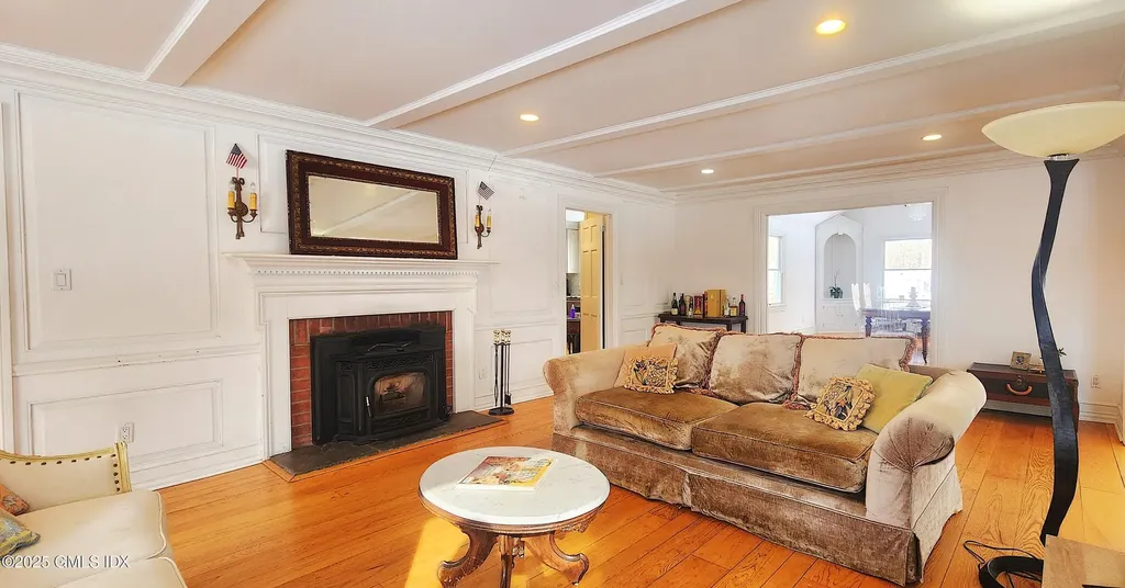 85 Cutler Road Greenwich CT 06831