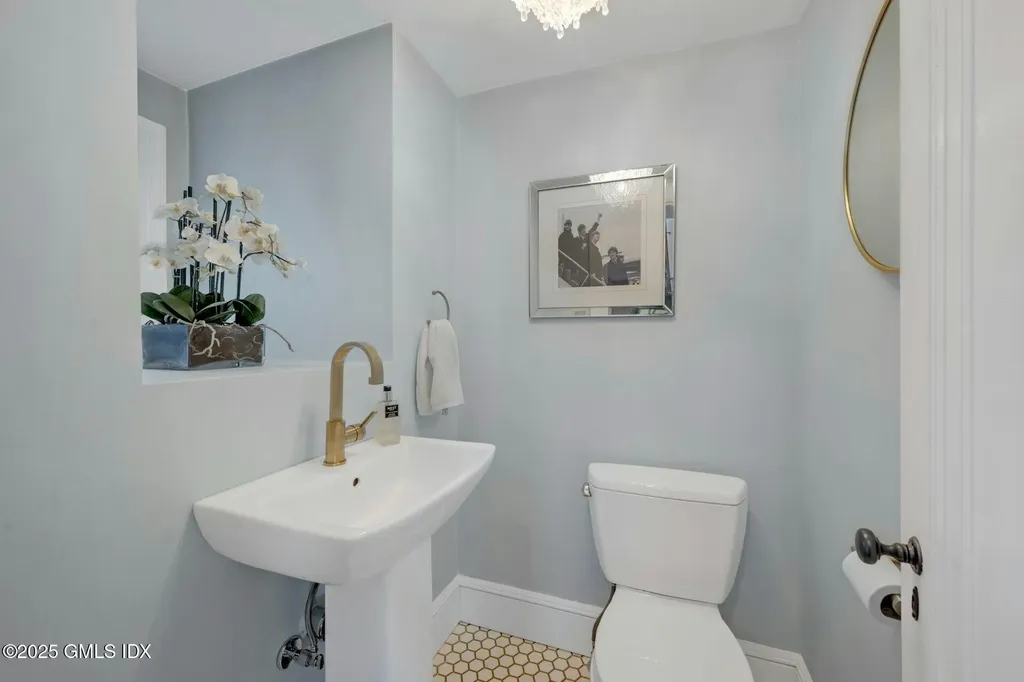 12 Osee Place Cos Cob CT 06807