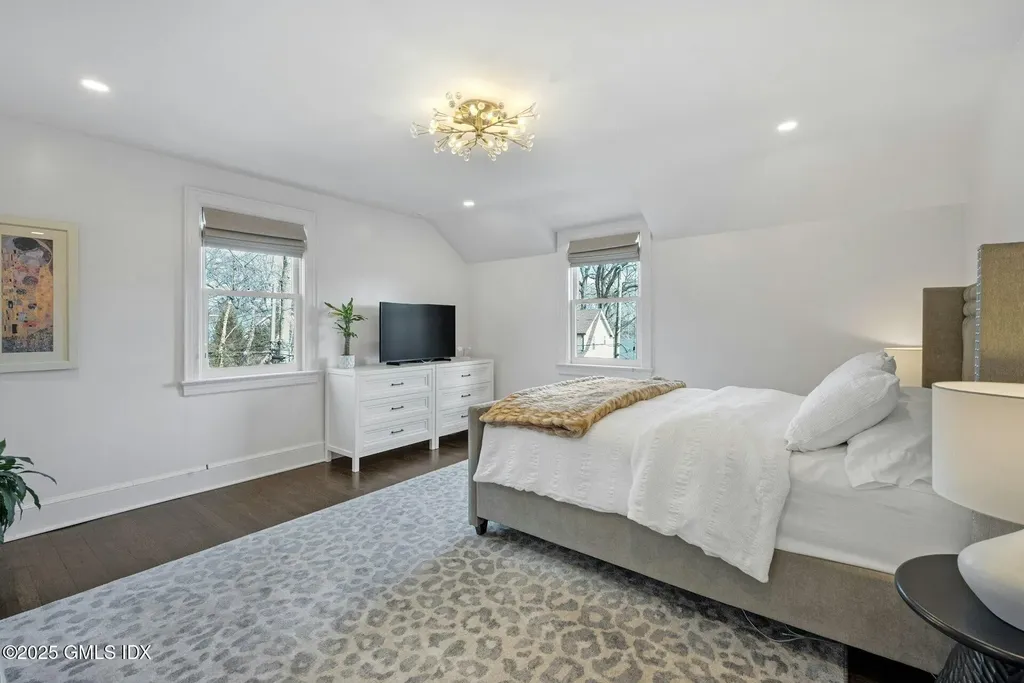 12 Osee Place Cos Cob CT 06807