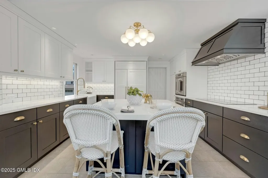 12 Osee Place Cos Cob CT 06807