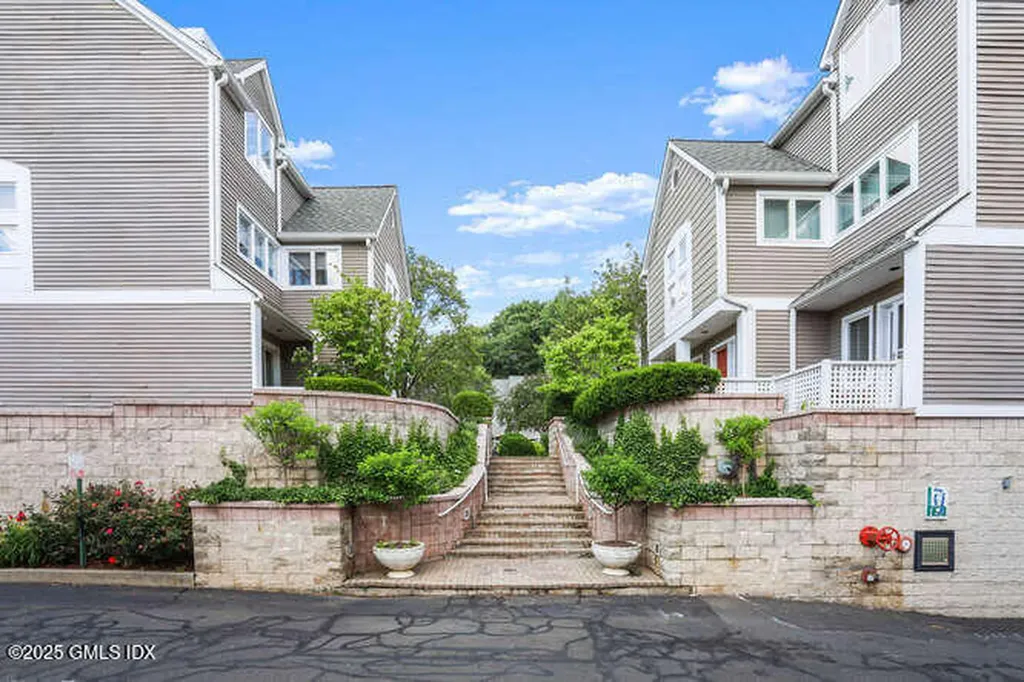 453 E Putnam Avenue Cos Cob CT 06807