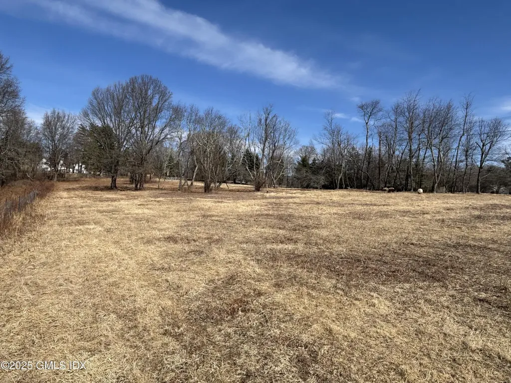 10 Cliffdale Road Greenwich CT 06831