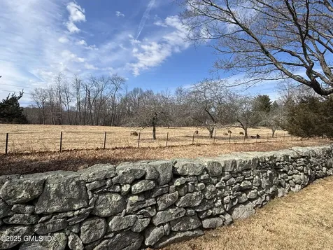 10 Cliffdale Road Greenwich CT 06831