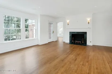 7 Deer Lane Greenwich CT 06830