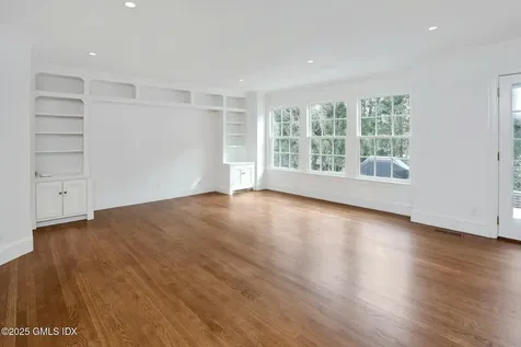 7 Deer Lane Greenwich CT 06830