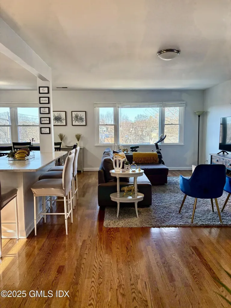 27 High Street Greenwich CT 06830