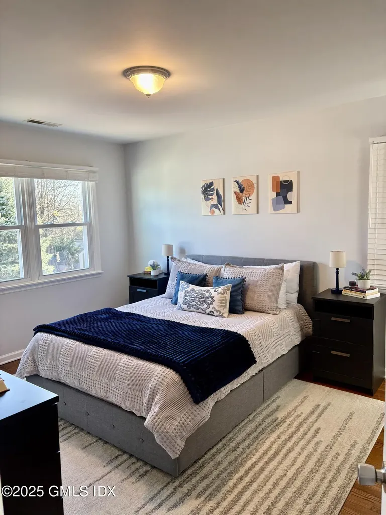 27 High Street Greenwich CT 06830