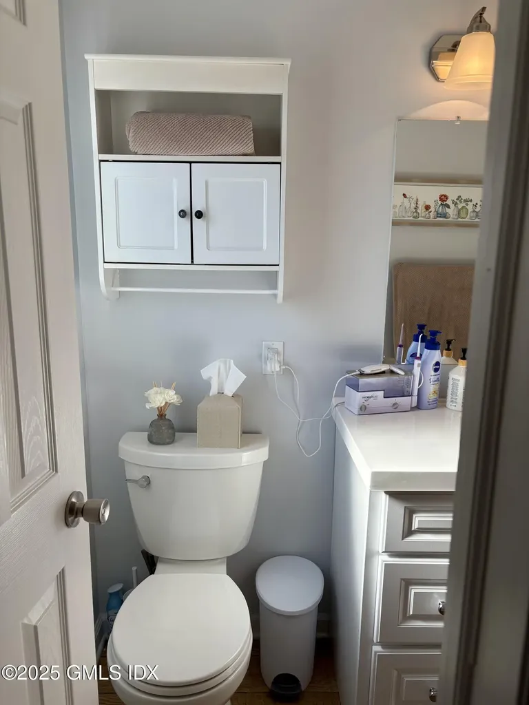 27 High Street Greenwich CT 06830