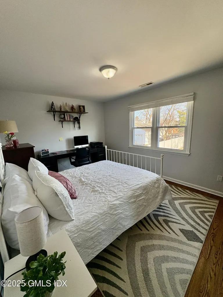 27 High Street Greenwich CT 06830