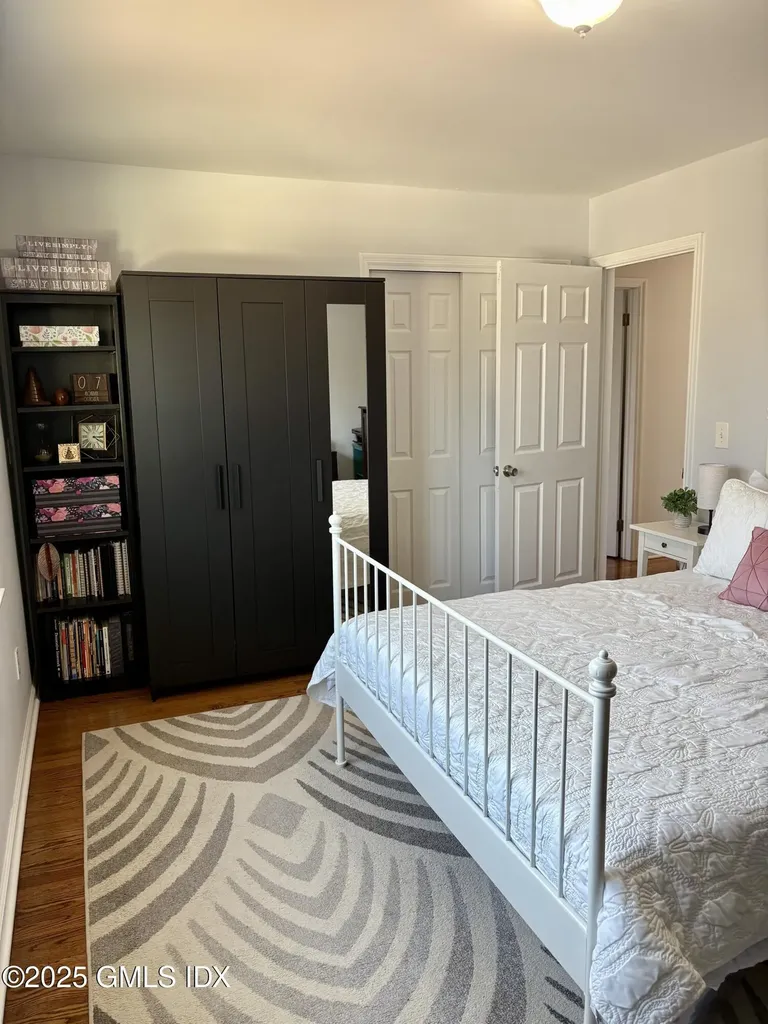 27 High Street Greenwich CT 06830