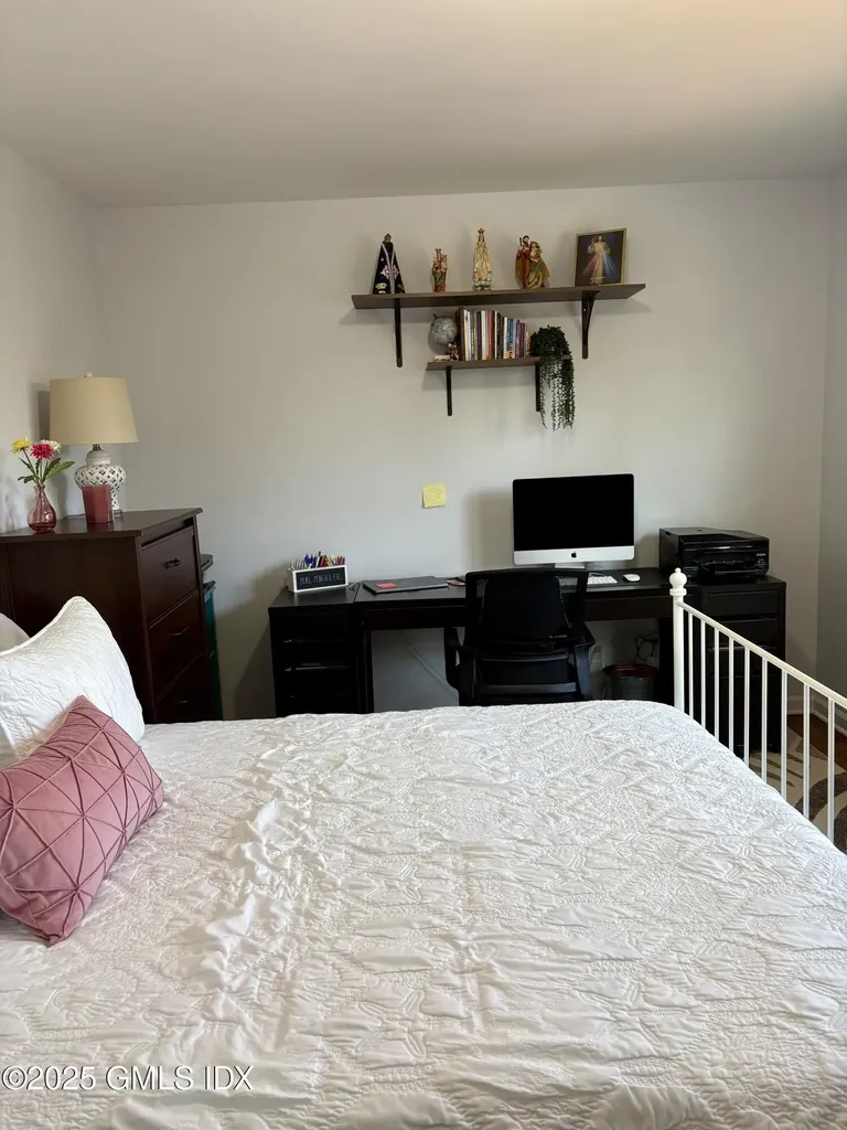 27 High Street Greenwich CT 06830