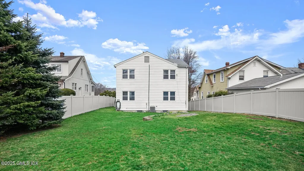 27 High Street Greenwich CT 06830