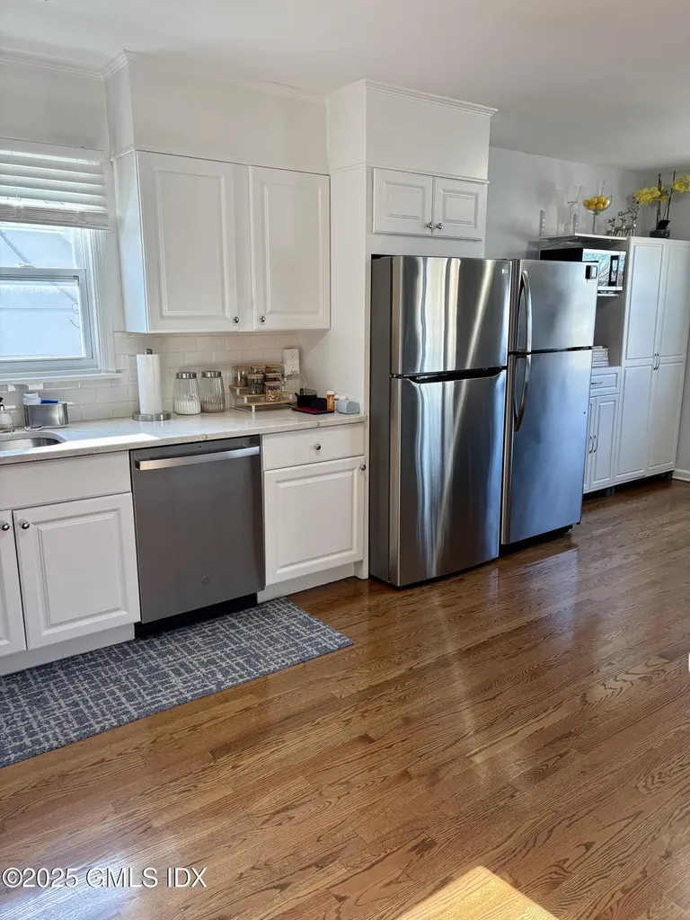 27 High Street Greenwich CT 06830