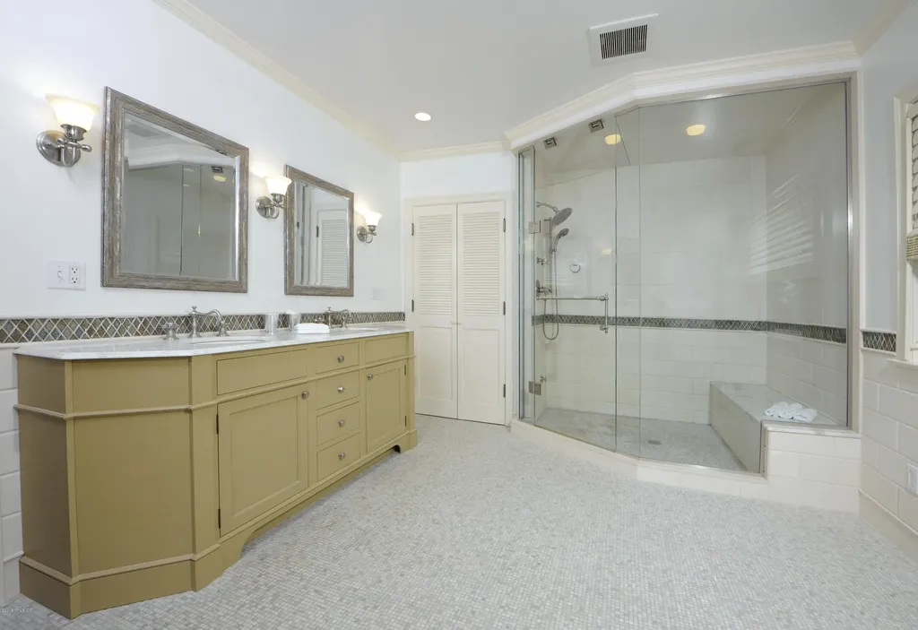 30 Rocky Point Road Old Greenwich CT 06870