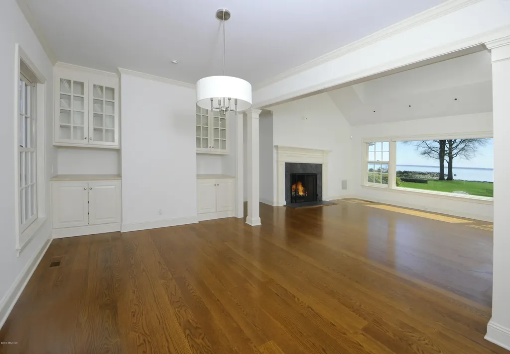 30 Rocky Point Road Old Greenwich CT 06870