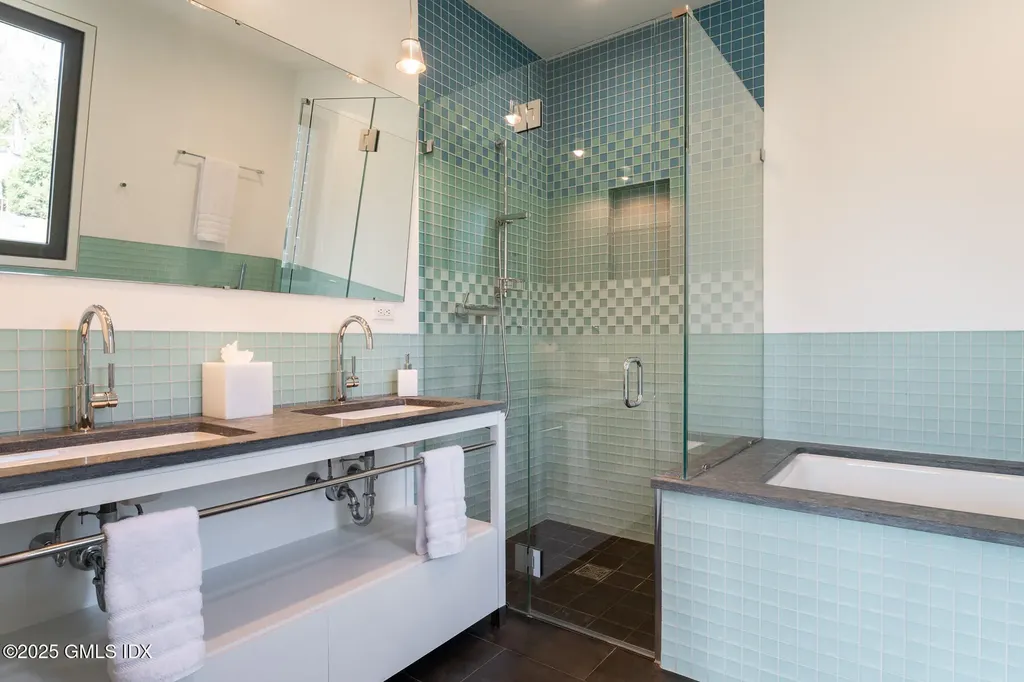 6 Windrose Way Greenwich CT 06830