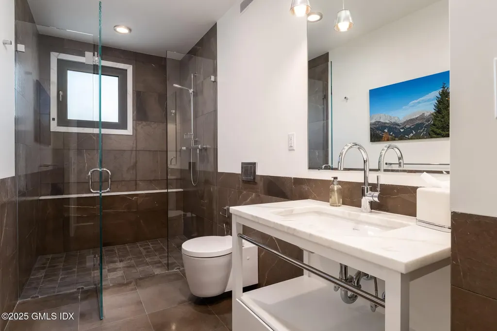 6 Windrose Way Greenwich CT 06830