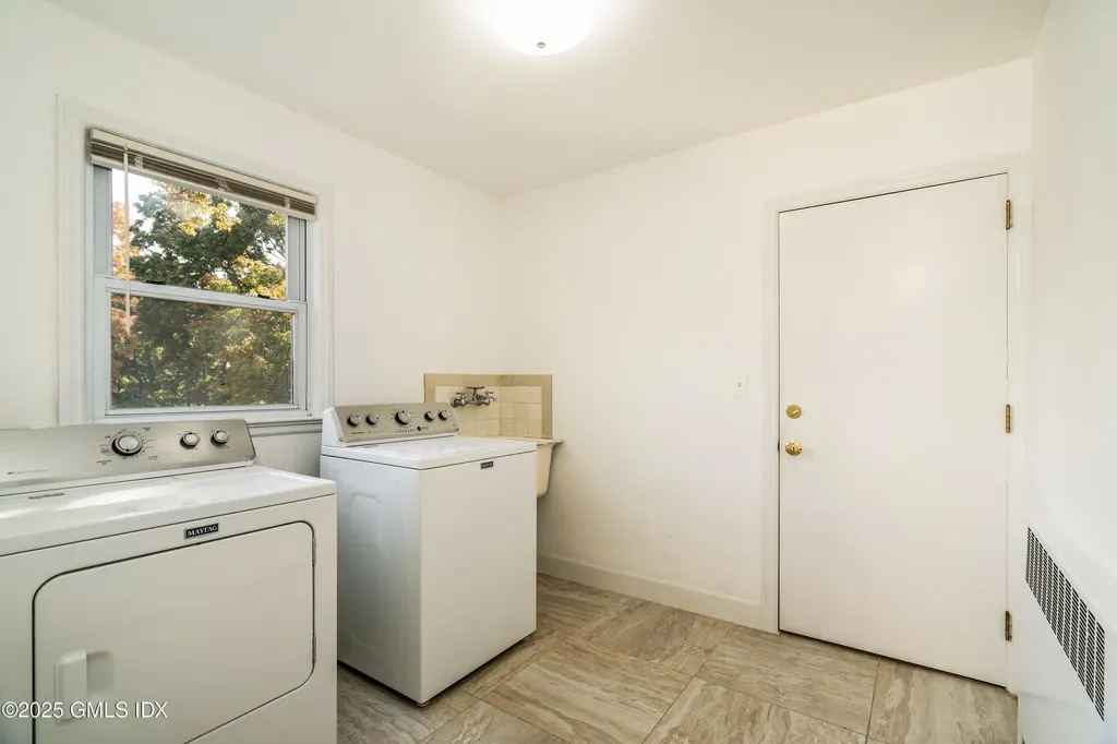 14 Byram Shore Road Greenwich CT 06830