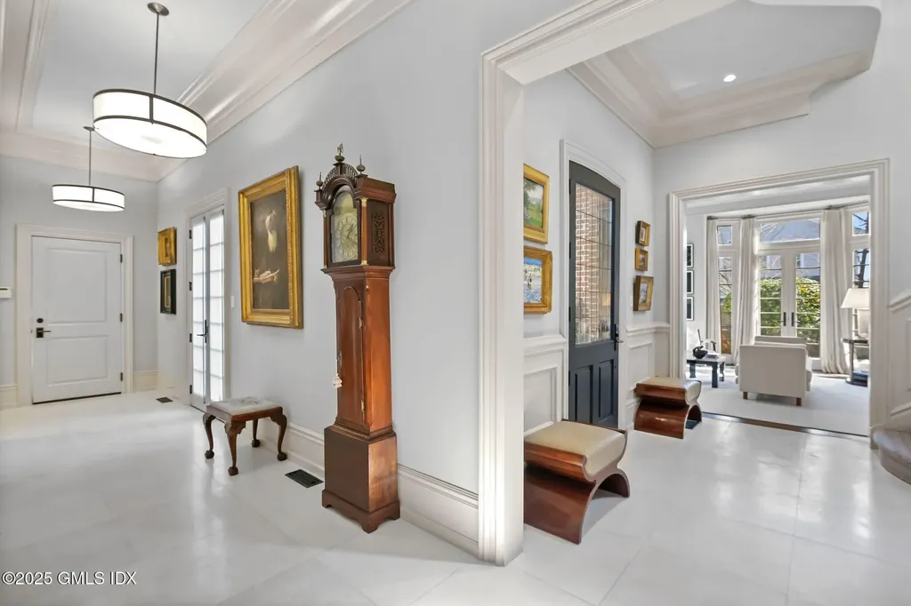 56 Milbank Avenue Greenwich CT 06830