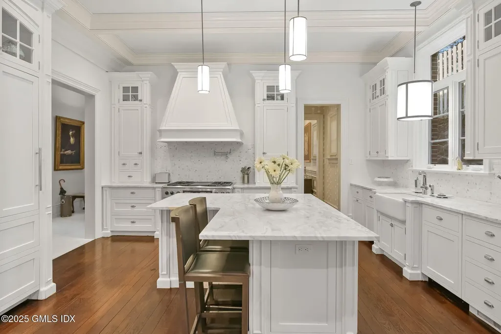 56 Milbank Avenue Greenwich CT 06830