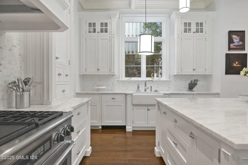 56 Milbank Avenue Greenwich CT 06830