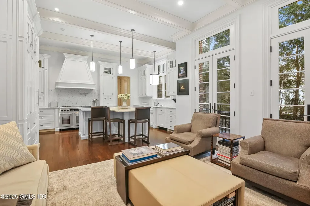 56 Milbank Avenue Greenwich CT 06830