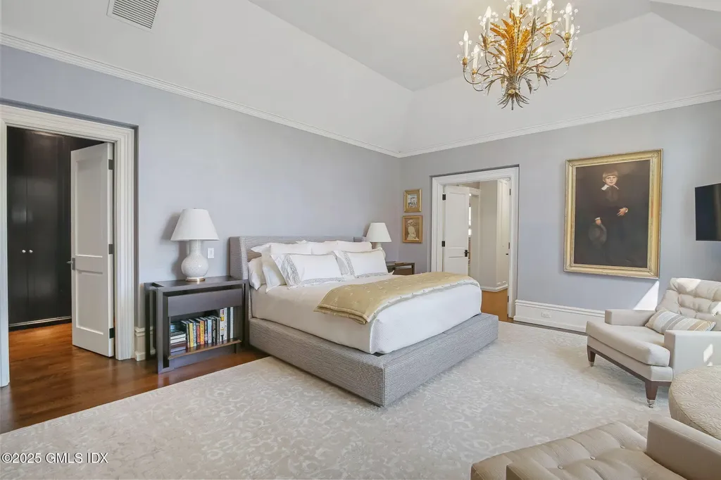 56 Milbank Avenue Greenwich CT 06830