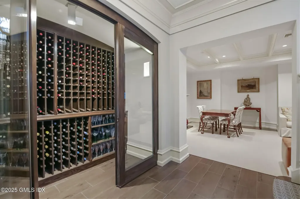56 Milbank Avenue Greenwich CT 06830