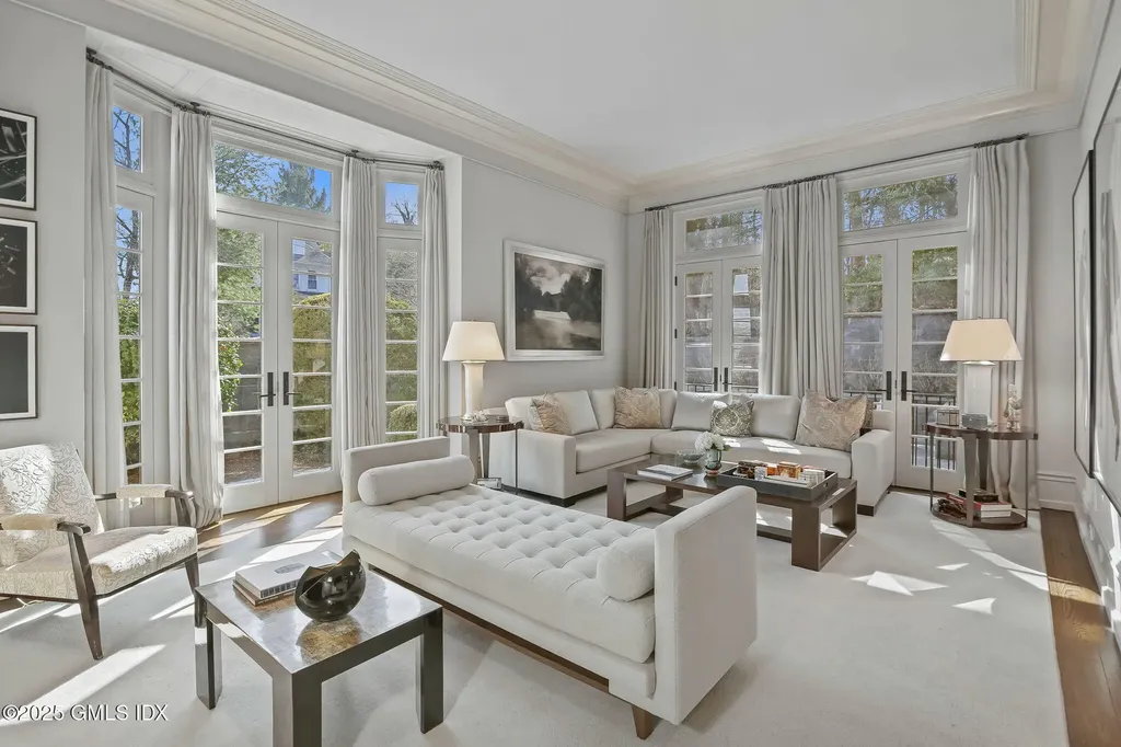 56 Milbank Avenue Greenwich CT 06830