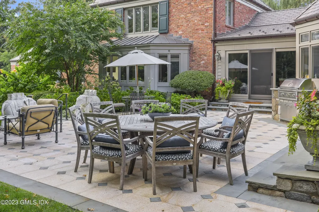 2 Winding Lane Greenwich CT 06831