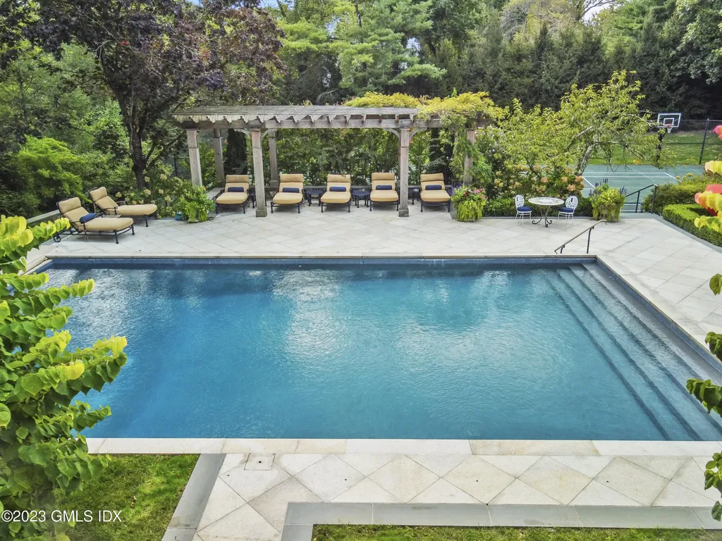 2 Winding Lane Greenwich CT 06831