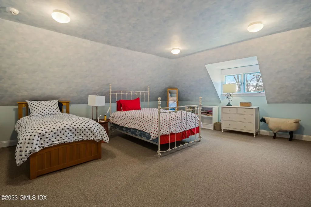 2 Winding Lane Greenwich CT 06831