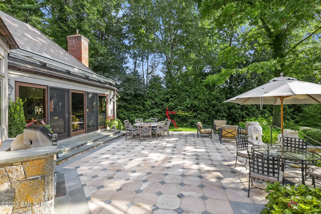 2 Winding Lane Greenwich CT 06831