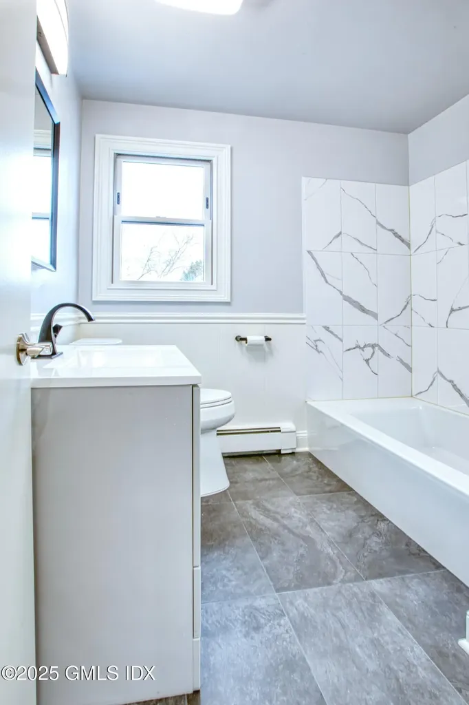 9 Apache Place Riverside CT 06878