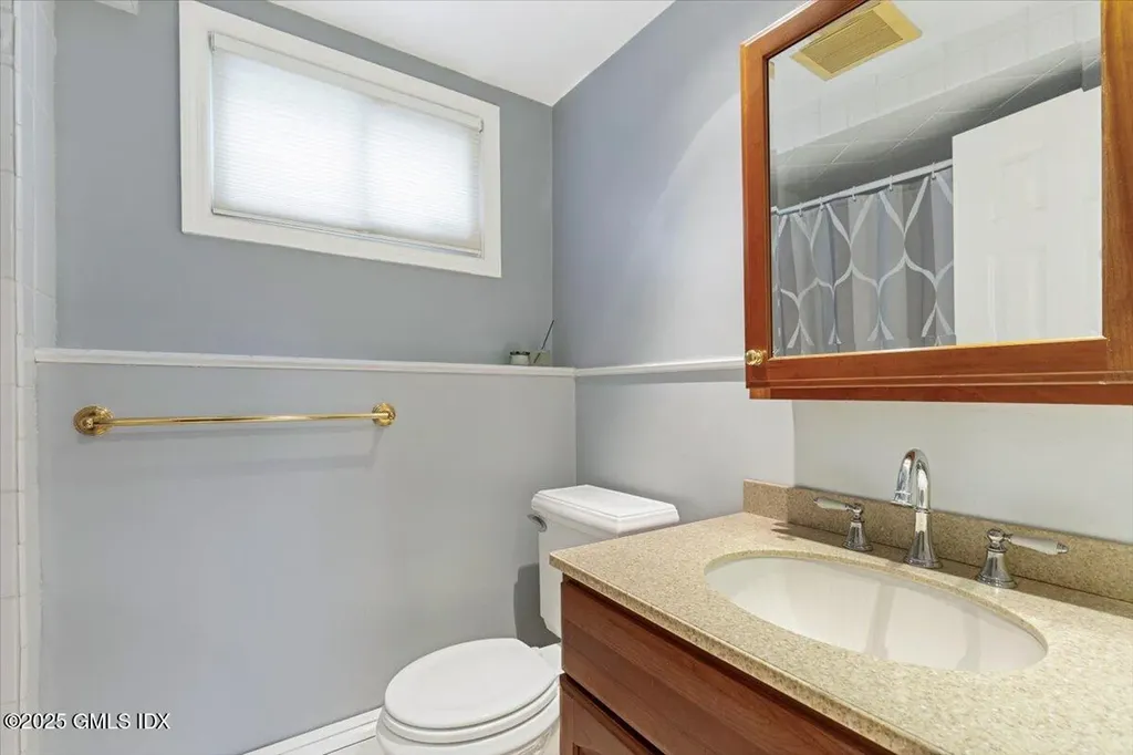 12 Mary Lane Riverside CT 06878