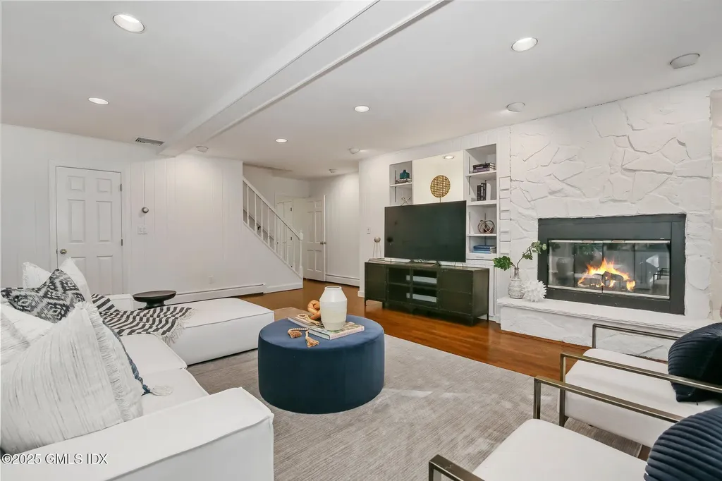 8 Tinker Lane Greenwich CT 06830