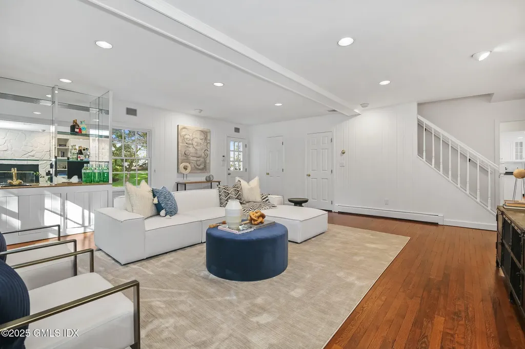 8 Tinker Lane Greenwich CT 06830