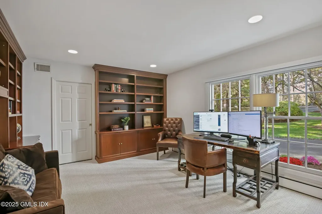 8 Tinker Lane Greenwich CT 06830