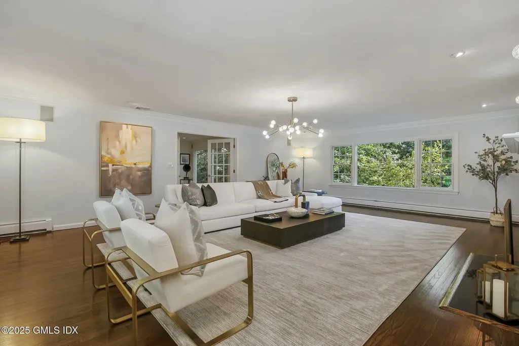 8 Tinker Lane Greenwich CT 06830