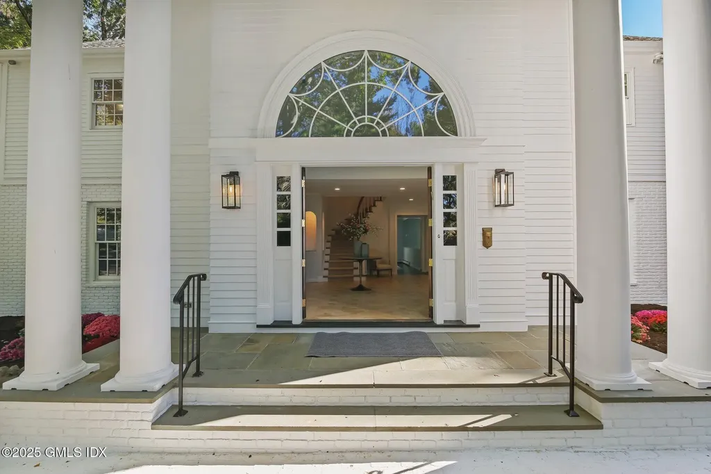 8 Tinker Lane Greenwich CT 06830