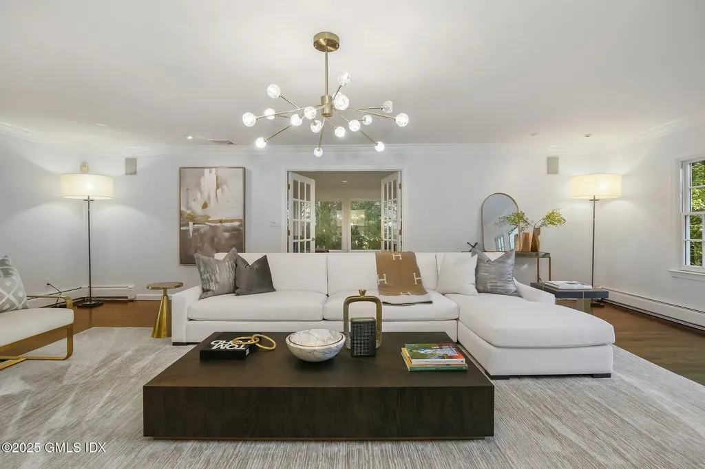 8 Tinker Lane Greenwich CT 06830