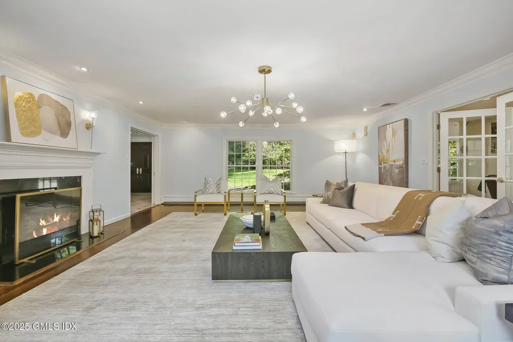 8 Tinker Lane Greenwich CT 06830