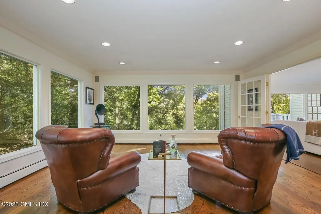 8 Tinker Lane Greenwich CT 06830