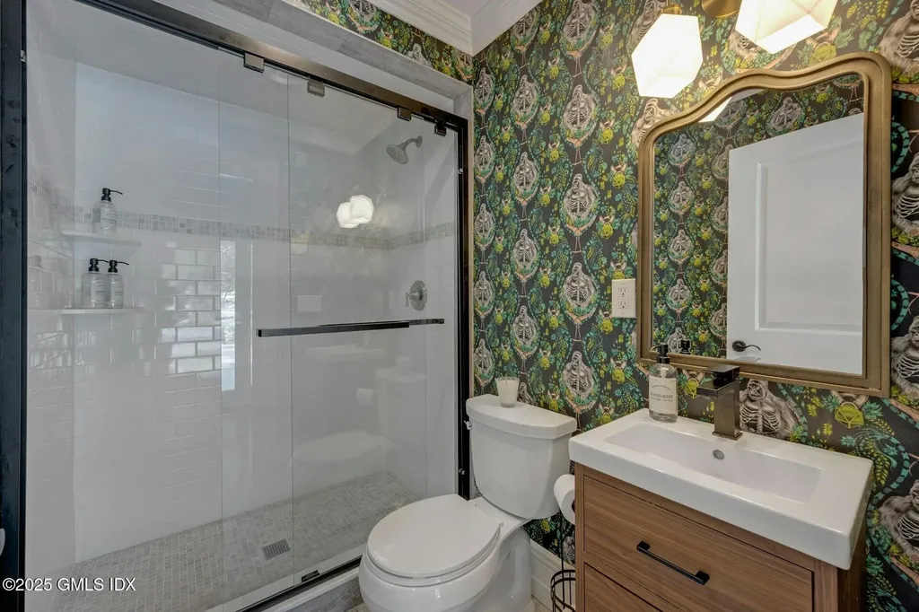 157 Harpsichord Turnpike Stamford CT 06903